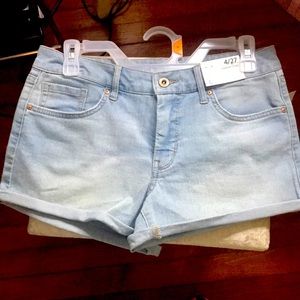 $$$ Sexy and cute Charmer shorts by Jessica Simpson size 4/27